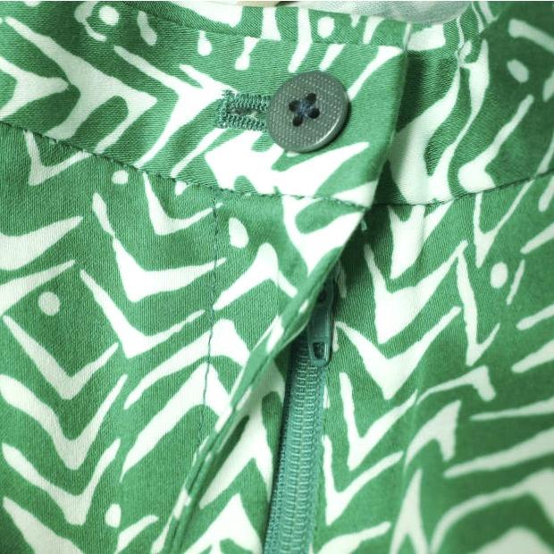 新品 INCOTEX インコテックス HIGH COMFORT コットンストレッチ プリントサブリナパンツ J73005 40 Green トラウザーズ 定価33,000円 |  | 04