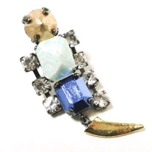 新品 IOSSELLIANI イオッセリアーニ カラーストーン ピアス 両耳用 0953 BLACK 定価29,700円 アクセサリー g12615 |  | 02