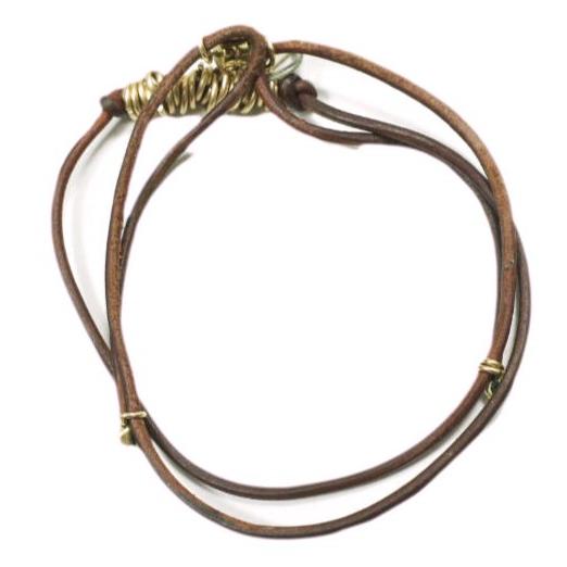 新品 Dafne ダフネ アメリカ製 レザーブレスレット DF15162 LIGHT BROWN 定価16,500円 アクセサリー g12888 |  | 01