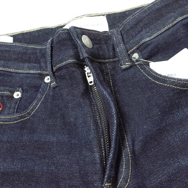 新品 Calvin klein Jeans カルバンクラインジーンズ Body Taper Jeans タイガー刺繍 テーパードスキニーデニムパンツ J319941 28 g13496 |  | 05