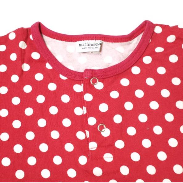 marimekko マリメッコ フィンランド製 ポルカドットヘンリーネックカットソー 52631-18363 150 レッド 長袖 ロングスリーブTシャツ g14002 |  | 03
