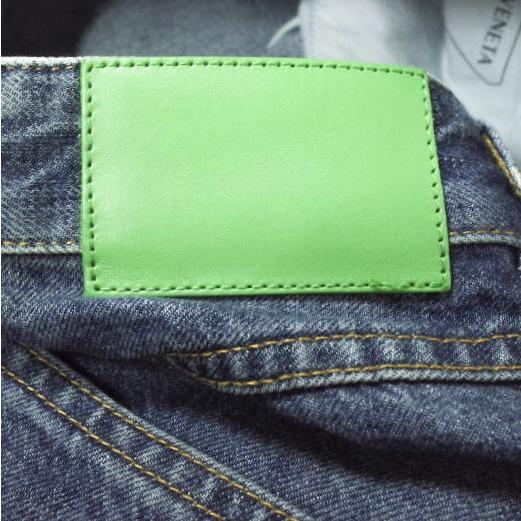 BOTTEGA VENETA ボッテガヴェネタ 23AW イタリア製 ミディアムウォッシュドデニムパンツ ストレートジーンズ 710238 V2EN0 48 g14168 |  | 06