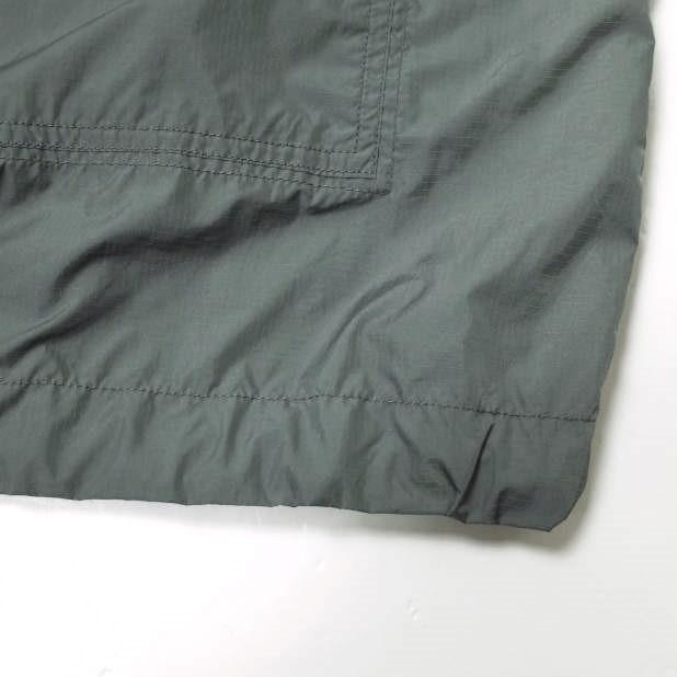 BEAMS PLUS ビームスプラス 20SS リップストップミリタリースモック 11-18-5268-120 M シルバー ナイロン アノラックパーカー g14540 |  | 05