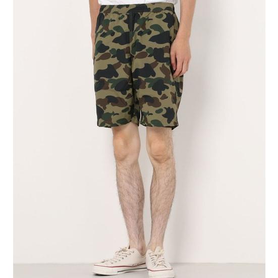 A BATHING APE ア ベイシング エイプ 1ST CAMO BEACH PANTS カモフラージュベンチパンツ 001SPF301002X M グリーン BAPE ショーツ g14695 |  | 02