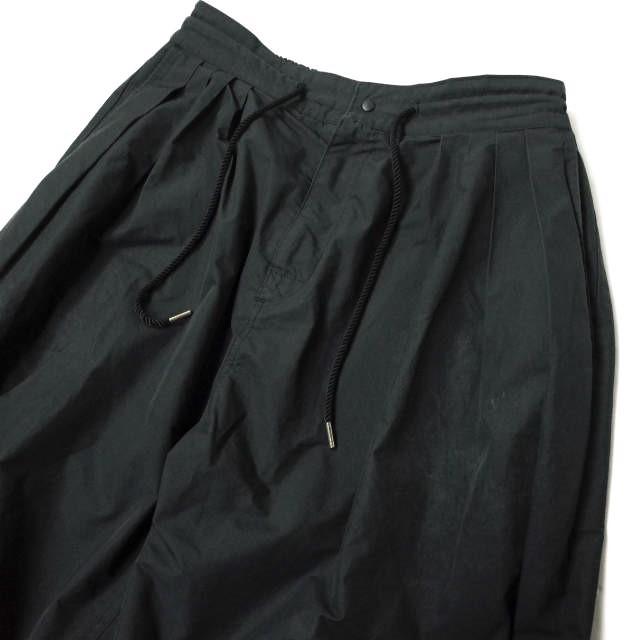SASQUATCHfabrix. サスクワァッチファブリックス 日本製 Nylon Wide Pant ナイロンワイドパンツ 16SS-PA9-005 M ブラック バギー g14752 |  | 03