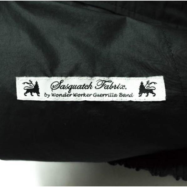 SASQUATCHfabrix. サスクワァッチファブリックス 日本製 Nylon Wide Pant ナイロンワイドパンツ 16SS-PA9-005 M ブラック バギー g14752 |  | 07