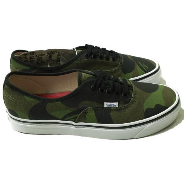新品 A BATHING APE x VANS ア ベイシング エイプ バンズ 別注 AUTHENTIC 44 DX オーセンティック US9(27cm) 1ST CAMO GREEN 迷彩 g15319 |  | 02