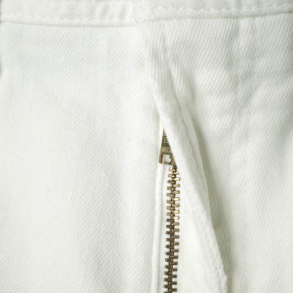 新品 e JEANS イージーンズ SLIM STRAIGHT 岡山児島 ダメージ加工 スキニーデニムパンツ 171100801 23inch WHITE 定価34,100円 g17306 |  | 04