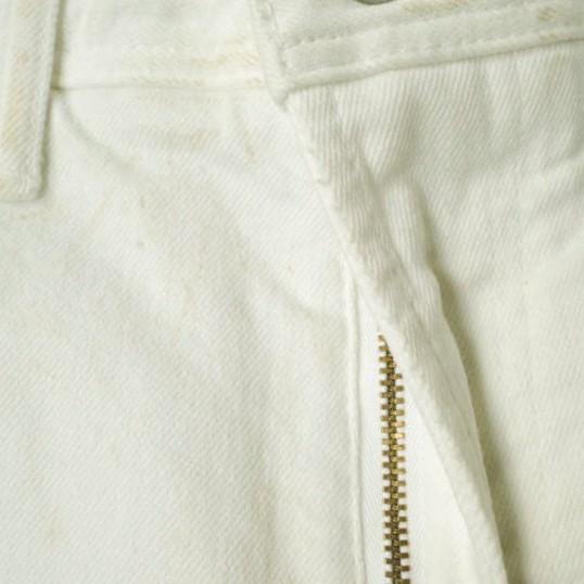 新品 e JEANS イージーンズ SLIM STRETCH 岡山児島 汚れ＆リペア加工 スリムストレッチデニムパンツ e701-002 0 WHITE 定価36,300円 |  | 04