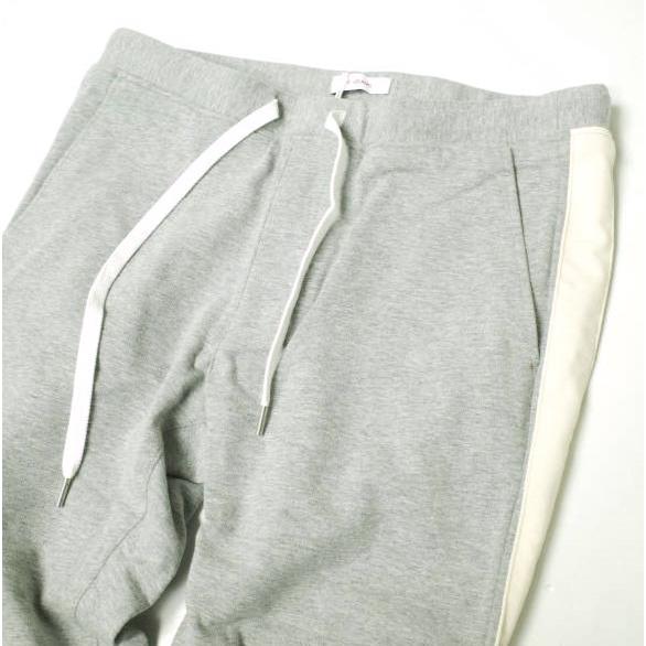 新品 e JEANS イージーンズ TAPERED EASY PANTS 岡山児島 サイドラインスウェットパンツ e821-001 2 Light Gray 定価20,900円 g17443 |  | 03