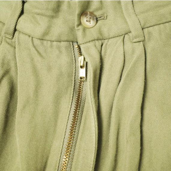 6 ROKU BEAUTY＆YOUTH ロク ビューティーアンドユース RAYON COTTON TUCK PANTS レーヨンコットンタックパンツ 8614-202-0362 36 カーキ |  | 05