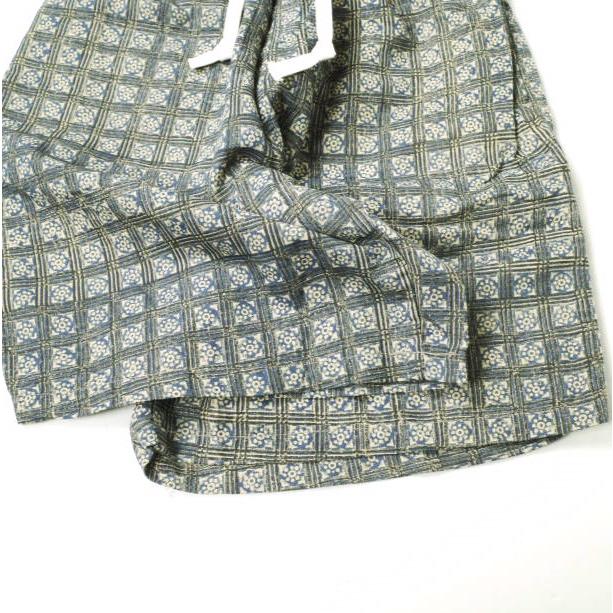 KENNETH FIELD x BEAMS PLUS ケネスフィールド 24SS 別注 EZ Shorts II Block Print バティックプリント イージーショーツ S INDIGO パンツ |  | 05