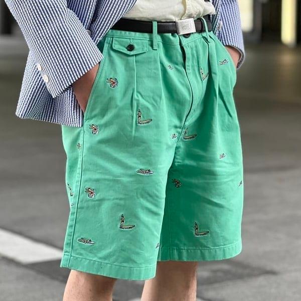 J.CREW x BEAMS PLUS ジェイクルー ビームスプラス 24SS 別注 SHORTS サーファー ミキ・ドラ 2プリーツショーツ 38-25-0143-380 30 GREEN |  | 02