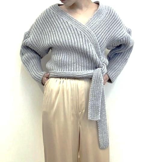 新品 BASERANGE ベースレンジ MEA WRAP リサイクルウール ローゲージラップカーディガン ONE SIZE GREY ニット 前後両用 トップス g19718 |  | 02