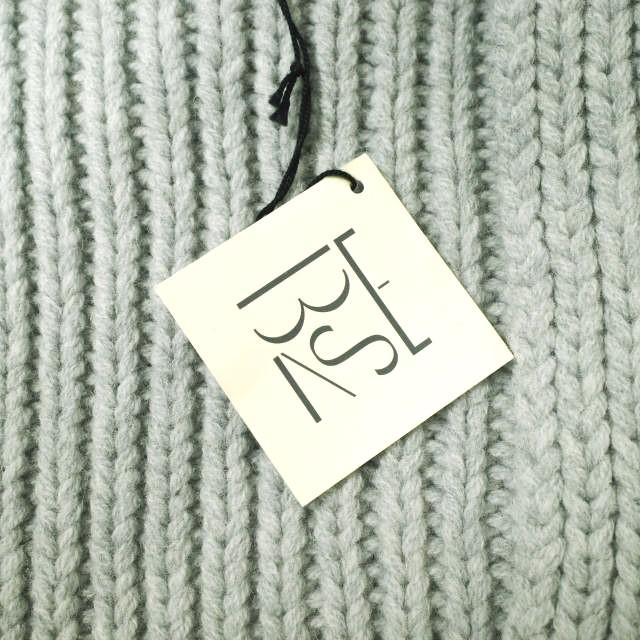 新品 BASERANGE ベースレンジ MEA WRAP リサイクルウール ローゲージラップカーディガン ONE SIZE GREY ニット 前後両用 トップス g19718 |  | 04