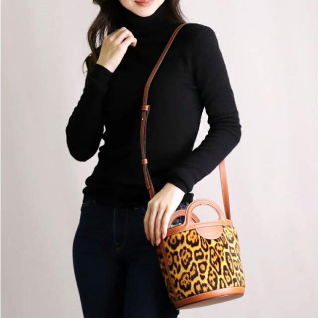 新品 MARNI マルニ 23AW SMALL BUCKET BAG 巾着付き スモールバケットバッグ SCMP0056Q8 LV846 LEOPARD 定価212,300円 Tropicalia ハラコ |  | 02