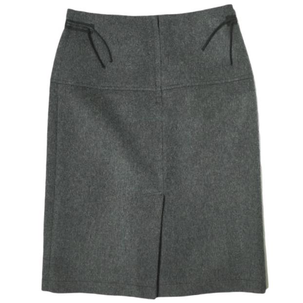 新品 tao COMME des GARCONS タオ コムデギャルソン 22AW 先染ウールエステルクロススカート TJ-S018 S TOP CHARCOAL Tricot 定価42,900円 |  | 01