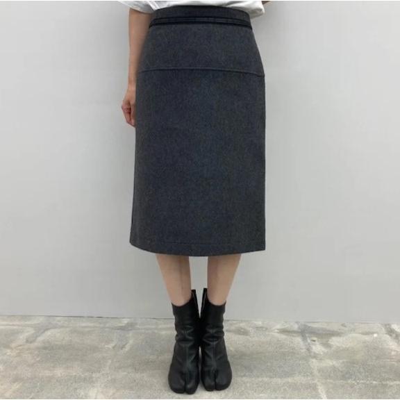 新品 tao COMME des GARCONS タオ コムデギャルソン 22AW 先染ウールエステルクロススカート TJ-S018 S TOP CHARCOAL Tricot 定価42,900円 |  | 02
