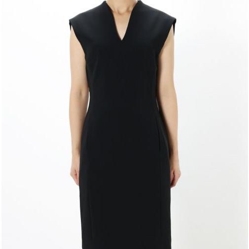 新品 Mame Kurogouchi マメクロゴウチ 22AW 日本製 V-Neck 新品 Mame Kurogouchi マメクロゴウチ 22AW 日本製 V-Neck