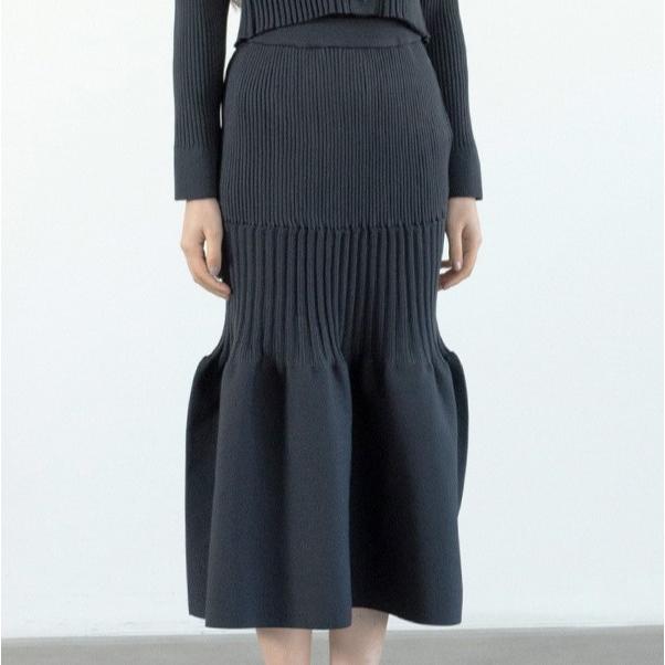 CFCL シーエフシーエル 24SS 日本製 FLUTED MERMAID SKIRT フル CFCL シーエフシーエル 24SS 日本製 FLUTED MERMAID SKIRT フル