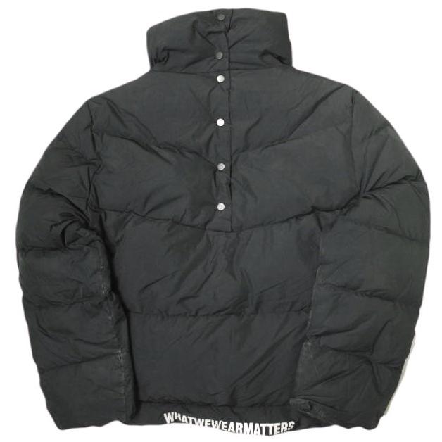 WWWM What We Wear Matters ワットウィーウェアマターズ BACK SNAP BUTTON LOGO PUFFER JACKET ダウンジャケット L ブラック g20770 |  | 01
