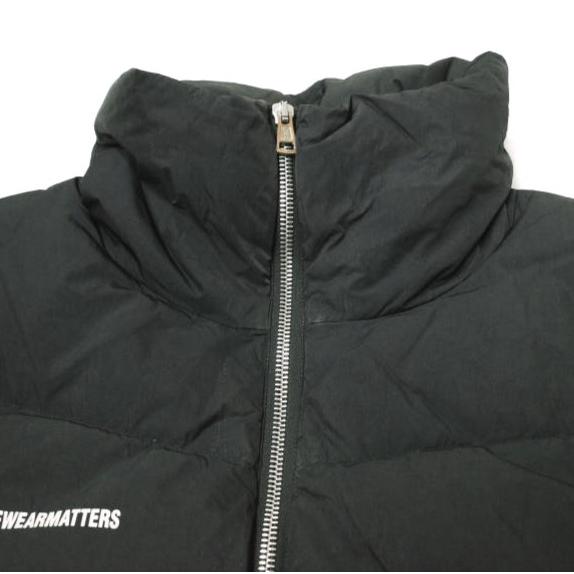 WWWM What We Wear Matters ワットウィーウェアマターズ BACK SNAP BUTTON LOGO PUFFER JACKET ダウンジャケット L ブラック g20770 |  | 03