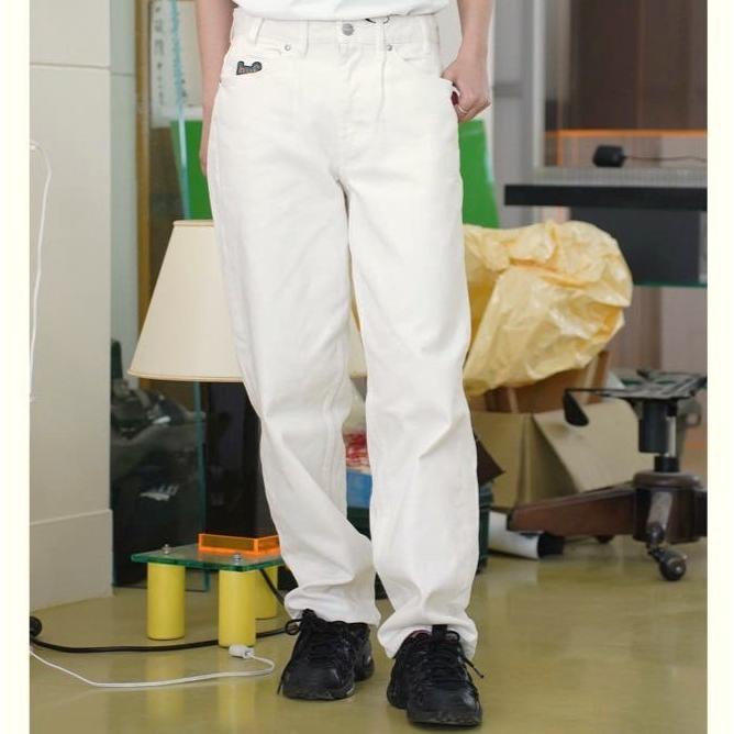 HUF ハフ CROMER SIGNATURE PANT クローマーシグニチャーパンツ PT00242 28 WHITE デニム ジーンズ ジップフライ ボトムス g20852 |  | 02