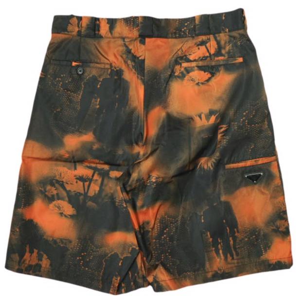 PRADA プラダ 22AW Re-Nylon Human Pantalone Shorts リナイロンバミューダショーツ SPG32 S182 11PZ 50 Orange トライアングルロゴ パンツ |  | 01