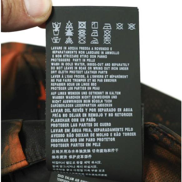 PRADA プラダ 22AW Re-Nylon Human Pantalone Shorts リナイロンバミューダショーツ SPG32 S182 11PZ 50 Orange トライアングルロゴ パンツ |  | 08