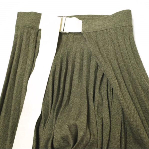 LEINWANDE ラインヴァンド PLEATS WRAPPED SKIRT プリーツラップスカート 0219030701 Free MIX ロング ボトムス【新古品】【中古】【LEINWANDE】 LEINWANDE ラインヴァンド PLEATS WRAPPED SKIRT プリーツラップ