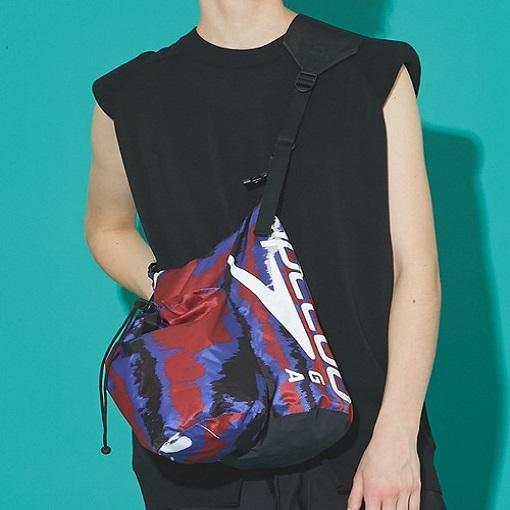 TOGA x Speedo トーガ スピード 21SS 別注 Shoulder bag SPEEDO SP print ショルダーバッグ TC11-AG538 RED/NAVY ARCHIVES カバン【中古】【TOGA × Speedo】 TOGA x Speedo トーガ スピード 21SS 別注 Shoulder bag SPEEDO SP