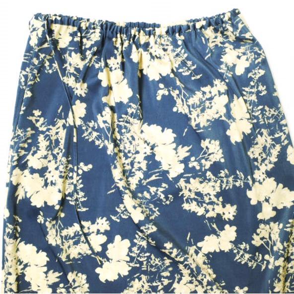 6 ROKU BEAUTY＆YOUTH ロク ビューティーアンドユース SATIN FLOWER PRINT SKIRT サテンフラワープリントスカート 8624-242-0109 38 NAVY |  | 06