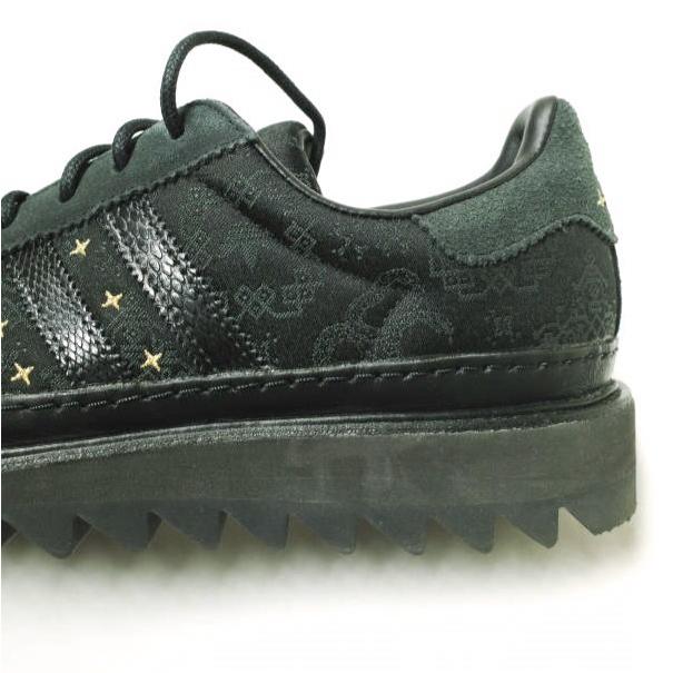 アディダス中国限定スネークイヤースポーツジャケットブラックLサイズです アディダス中国限定スネークイヤースポーツジャケットホワイトL