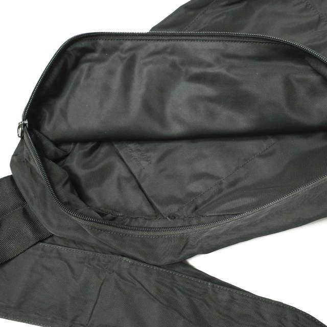 PRADA プラダ イタリア製 トライアングルロゴ ナイロンショルダーバッグ BLACK 旧品 カバン g21720 |  | 08