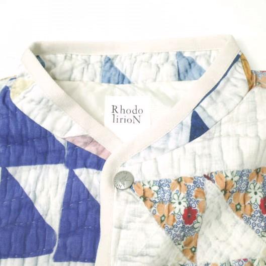 RhodolirioN ロドリリオン 23SS Padding Vest - Printed Patchwork Quilt 中綿ベスト プリントパッチワークキルト MP801 WHITE ネペンテス |  | 03