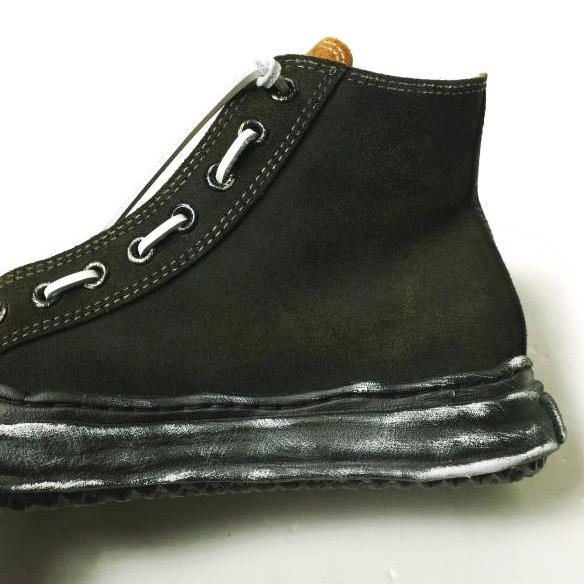 ISAMU KATAYAMA BACKLASH x MAISON MIHARA YASUHIRO 24SS 別注 PETERSON OG SOLE STEER SUEDE GARMENT-DYED HIGH-TOP SNEAKER C11FW710 42 |  | 08