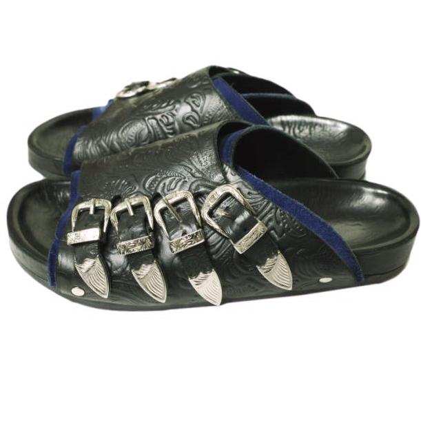 TOGA PULLA トーガ プルラ Metal Buckle Emboss Sandal メタルバックルエンボスストラップサンダル AJ698 36(23cm) BLACK/NAVY レザー |  | 01