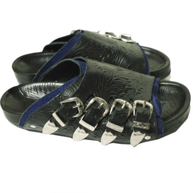 TOGA PULLA トーガ プルラ Metal Buckle Emboss Sandal メタルバックルエンボスストラップサンダル AJ698 36(23cm) BLACK/NAVY レザー |  | 02