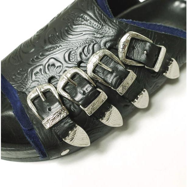 TOGA PULLA トーガ プルラ Metal Buckle Emboss Sandal メタルバックルエンボスストラップサンダル AJ698 36(23cm) BLACK/NAVY レザー |  | 05