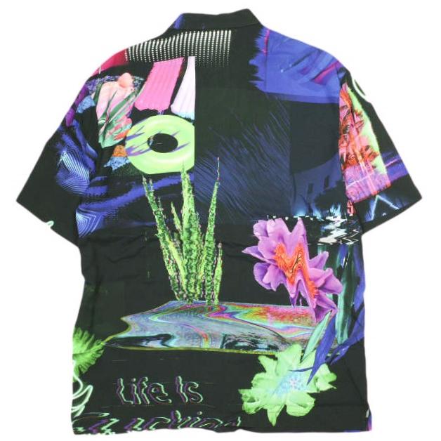 Desigual デシグアル JABAL ネオンカラーリゾートシャツ 22WMCW04 S BLACK 半袖 レーヨン トップス g22886 |  | 01