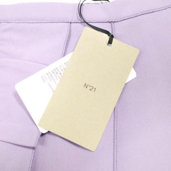 新品 N°21 ヌメロヴェントゥーノ 21AW イタリア製 ボンディングフリルスリットスカート 21AW-C041-5336 40 PURPLE 定価71,500円 g22984 |  | 02
