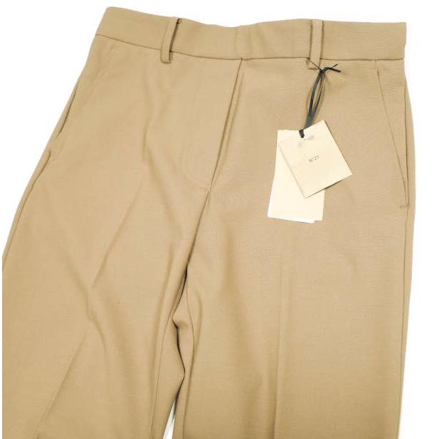 新品 N°21 ヌメロヴェントゥーノ 22SS ポリエステルウール ノープリーツトラウザーズ 22SW-B031-3035 38 BEIGE 定価80,300円 パンツ |  | 05