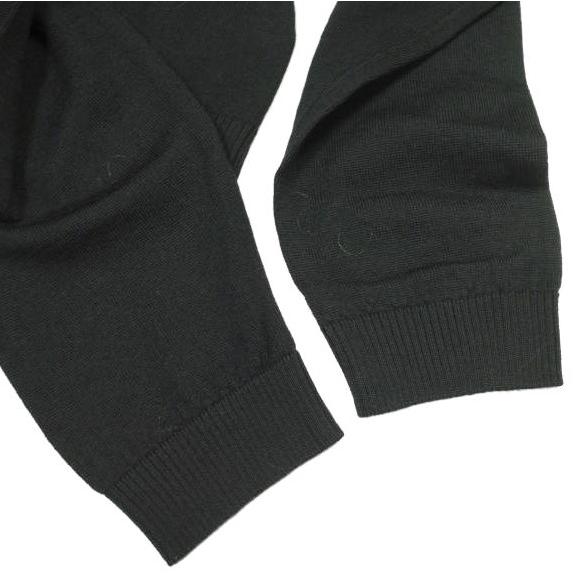 新品 N°21 ヌメロヴェントゥーノ 23SS A2 MAGLIA PULLOVER メリノウールVネッククロップドニット 23S-A030-9000 38 BLACK 定価64,900円 |  | 05