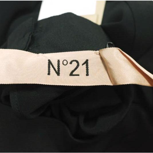 新品 N°21 ヌメロヴェントゥーノ 23SS アセテートシルク オープンネックブラウス 23S-G041-5111 40 BLACK 定価64,900円 長袖 シャツ |  | 04