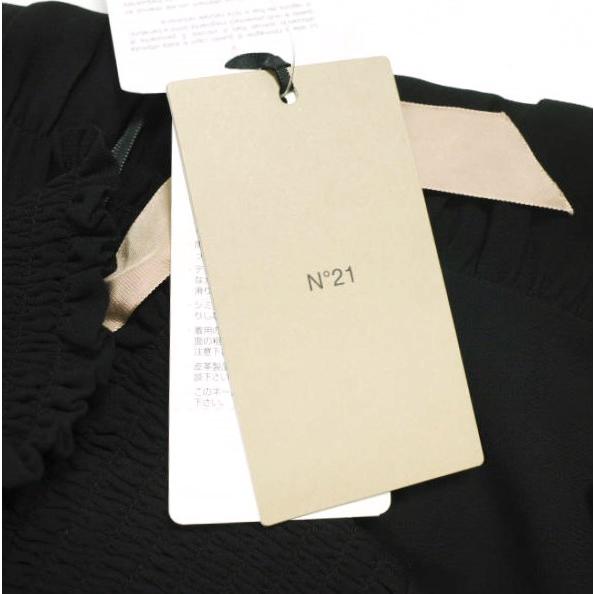 新品 N°21 ヌメロヴェントゥーノ 23AW ハイネックフリルブラウス 23A-G071-5132 40 BLACK 定価74,800円 長袖 レーヨン ギャザー シャツ |  | 03