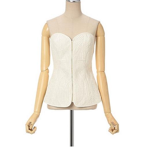 新品 Mame Kurogouchi マメクロゴウチ 23AW Floral Quilted Silk Bustier フローラルキルティングシルクビスチェ 2 ECRU 定価106,700円 | 