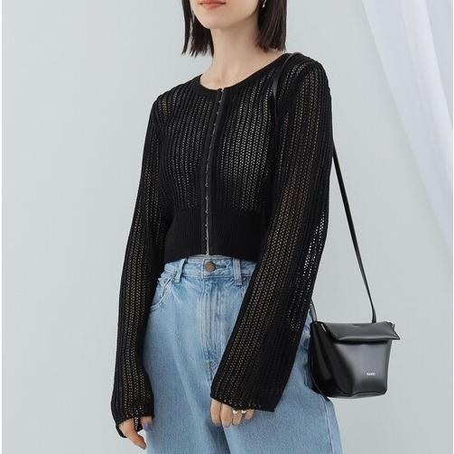 Ray BEAMS レイビームス 24SS フロントホッククルーネックカーディガン 61-15-1062-370 ONE SIZE ブラック ニット トップス g23452 |  | 02