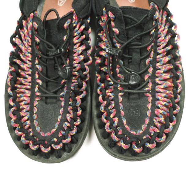 KEEN x BEAMS キーン ビームス 別注 7COLOR MULTI UNEEK ユニーク 1020779 US8.5(26.5cm) Black 編み込み アウトドア サンダル シューズ |  | 04