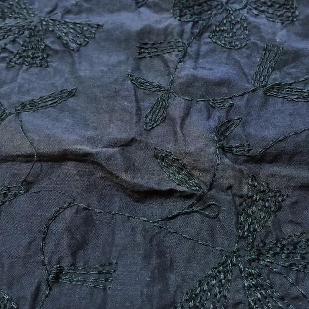 Engineered Garments エンジニアードガーメンツ Flower Embroidered Bandana 花柄刺繍 ハンカチーフ Navy バンダナ ポケットチーフ |  | 04