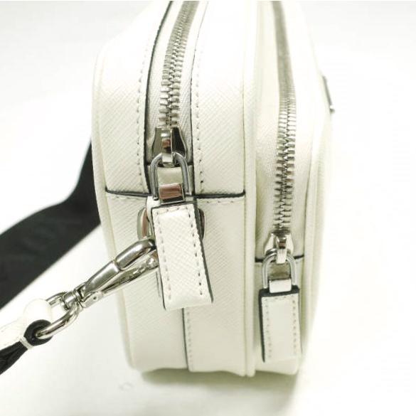 新品 PRADA プラダ イタリア製 サフィアーノレザー ショルダーバッグ 2VH170 WHITE(FOPG7 BIANCO) トライアングルロゴ カバン g23817 |  | 07